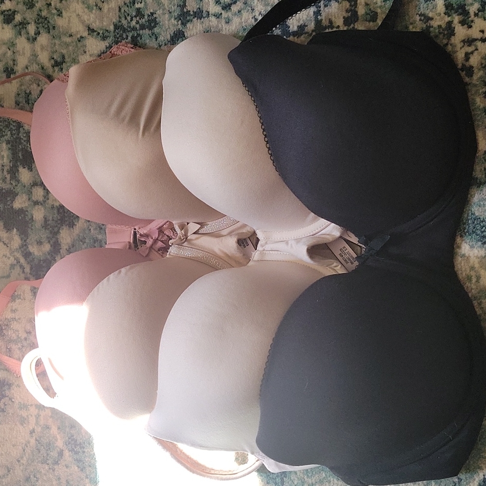 Victorias secret 36DD bras